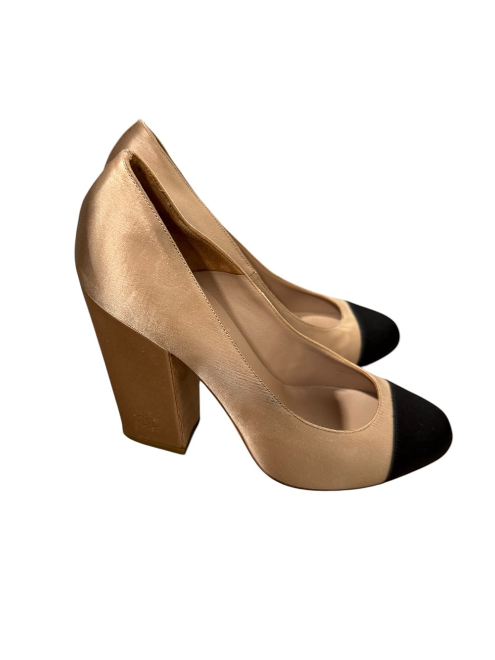 CHANEL 09A Satin Cap Toe Block Heel Pumps Nude Black CC Logo Size 39C